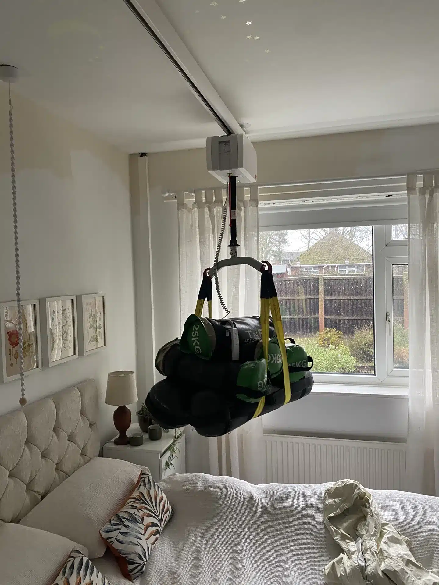 Straight Rail Hoists